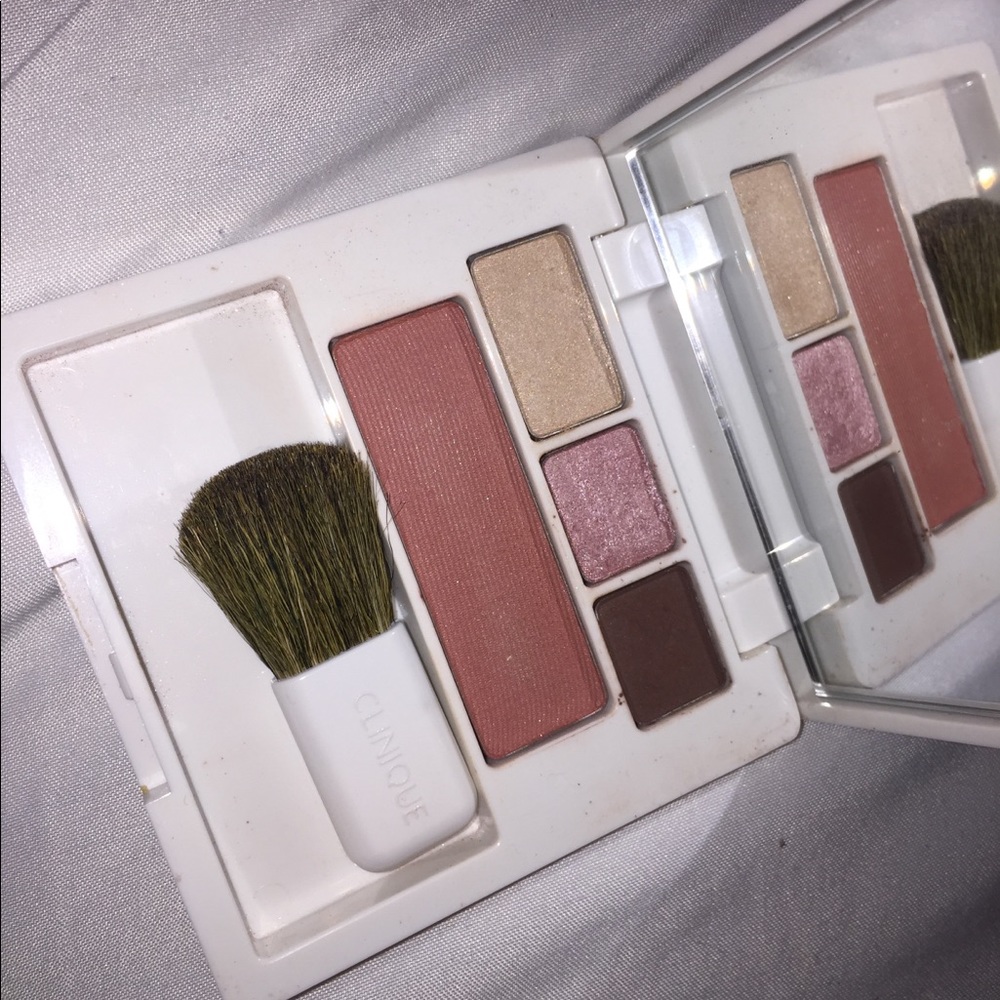 Brand new Clinique Palette